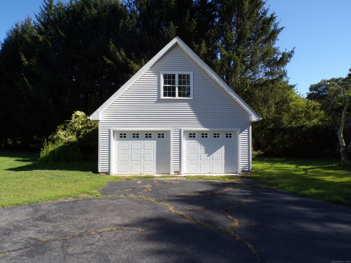 Property Photo: 124 Spring Hill Road CT 06268