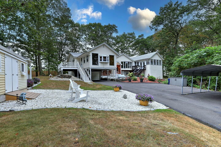 80 Phipps Drive  West Haven CT 06516 photo