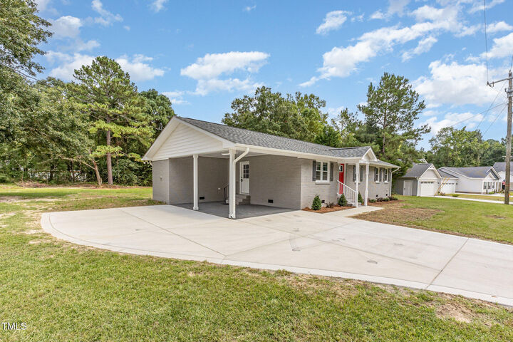 Property Photo:  315 S Main Street  NC 27524 