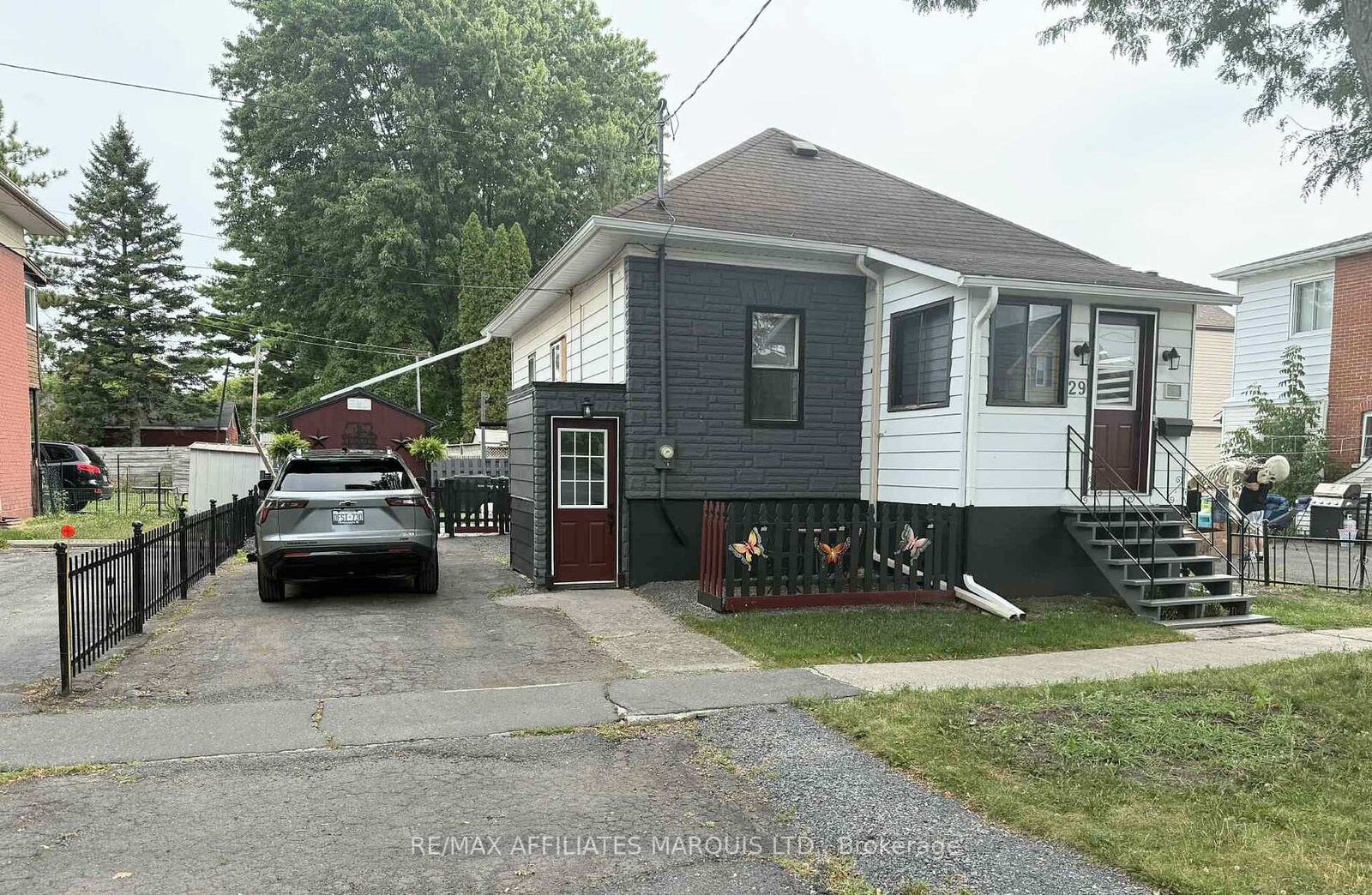 Photo de la propriété:  29 Seymour Avenue  ON K6J 4L9 