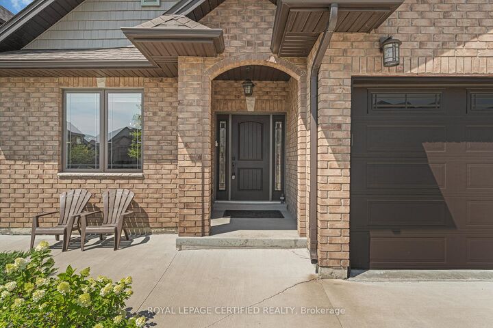 Photo de la propriété: 190 Spring Street ON N8L 0G7