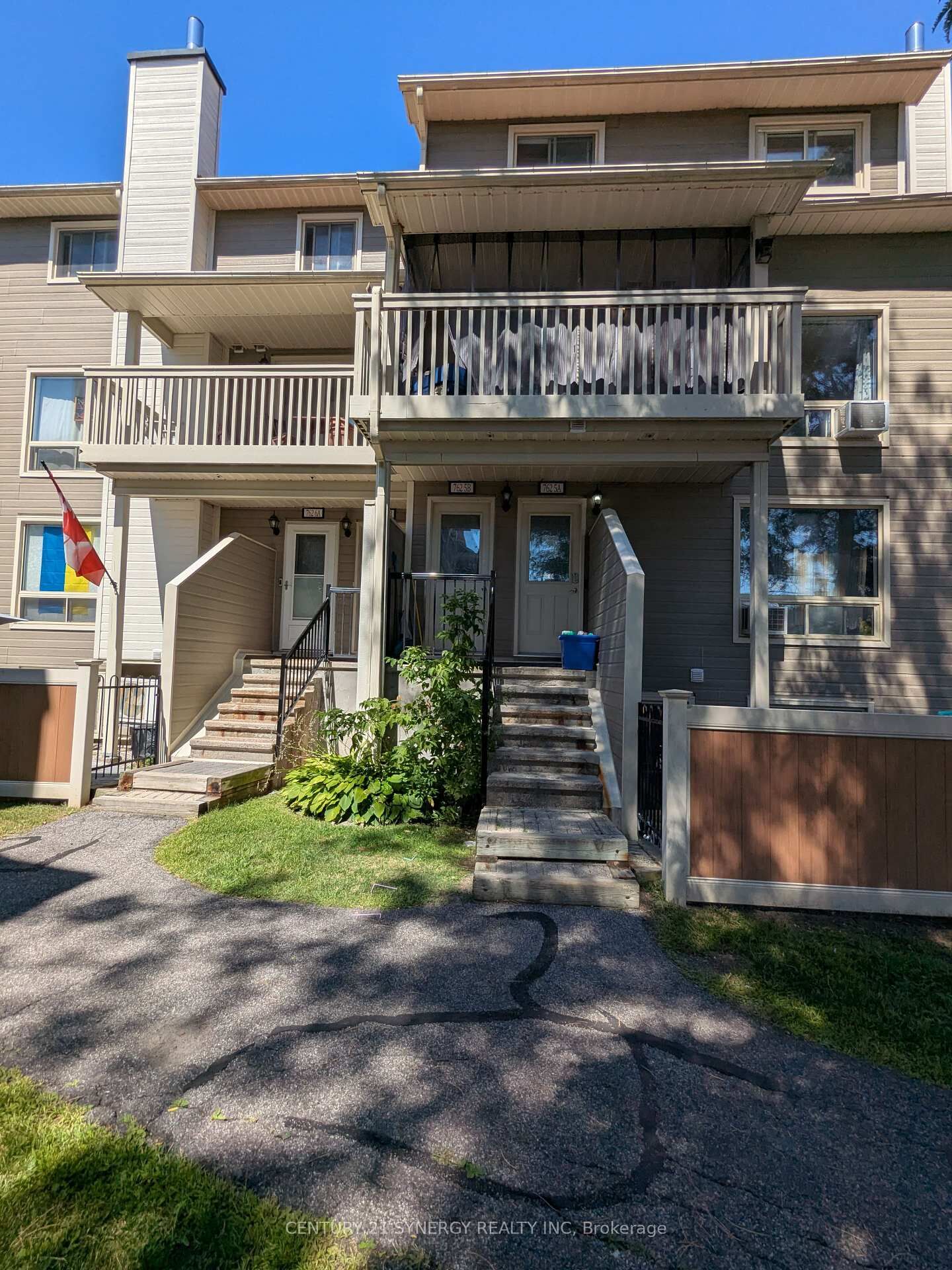 Property Photo:  762 St. Andre Drive 5B  ON K1C 4S7 