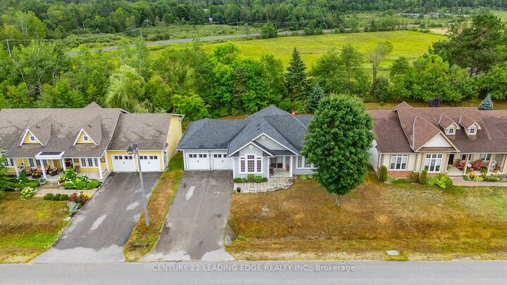 Property Photo:  28 Windover Drive  ON K0M 2K0 