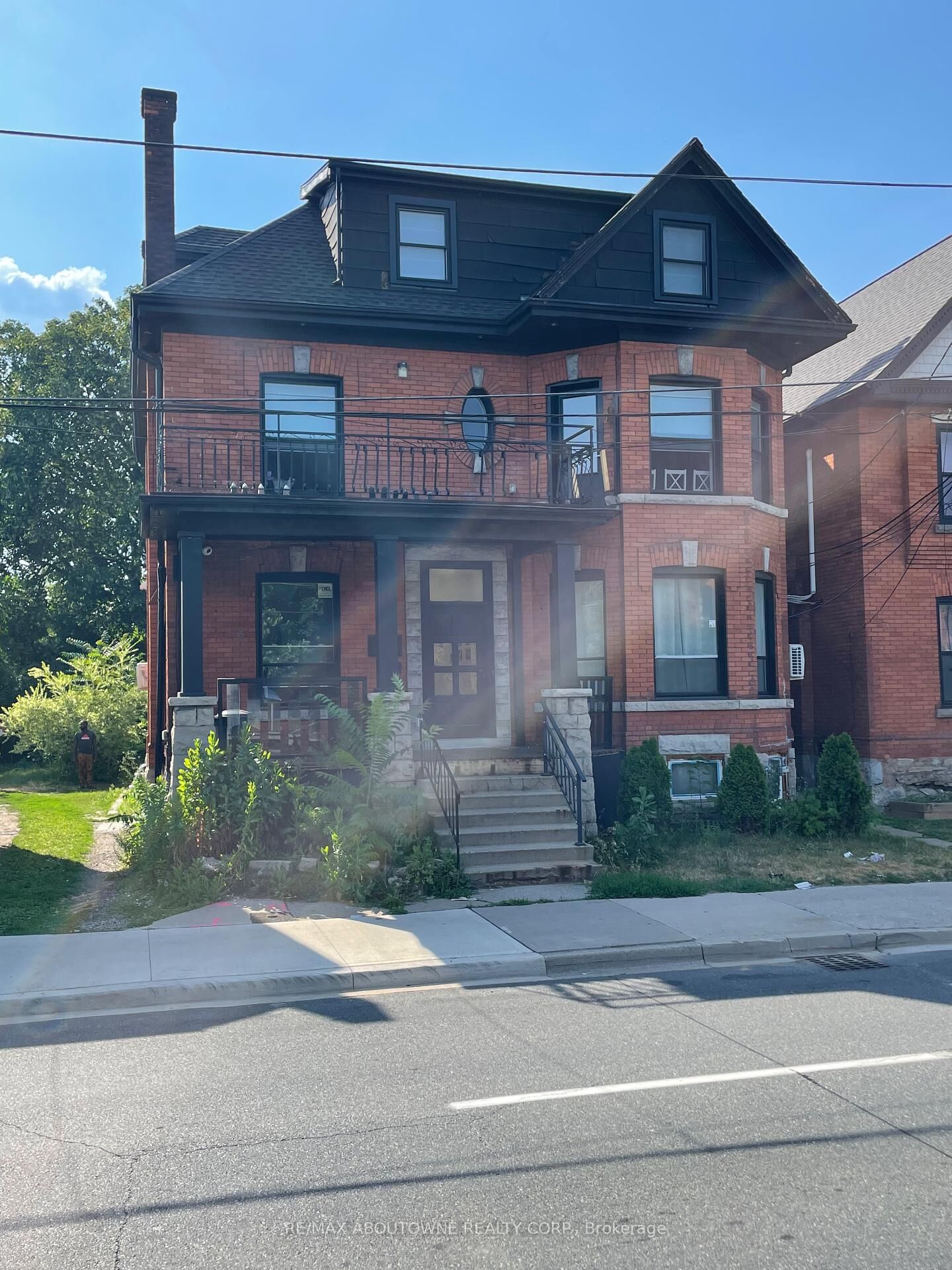 Property Photo: 66 Wellington Street S Lower ON L8N 2R1