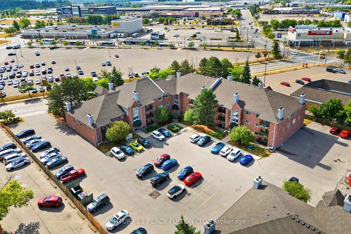 Photo de la propriété:  3085 Kingsway Drive 56  ON N2C 2P2 