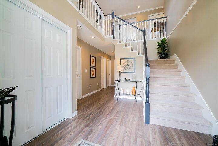 Property Photo: 5320 Kenwill Dr BC V9T 5Z8