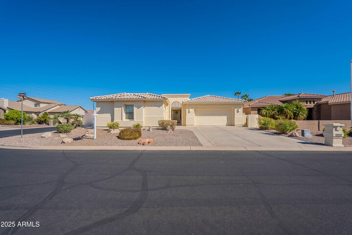 Property Photo:  8820 E Sunridge Drive  AZ 85248 