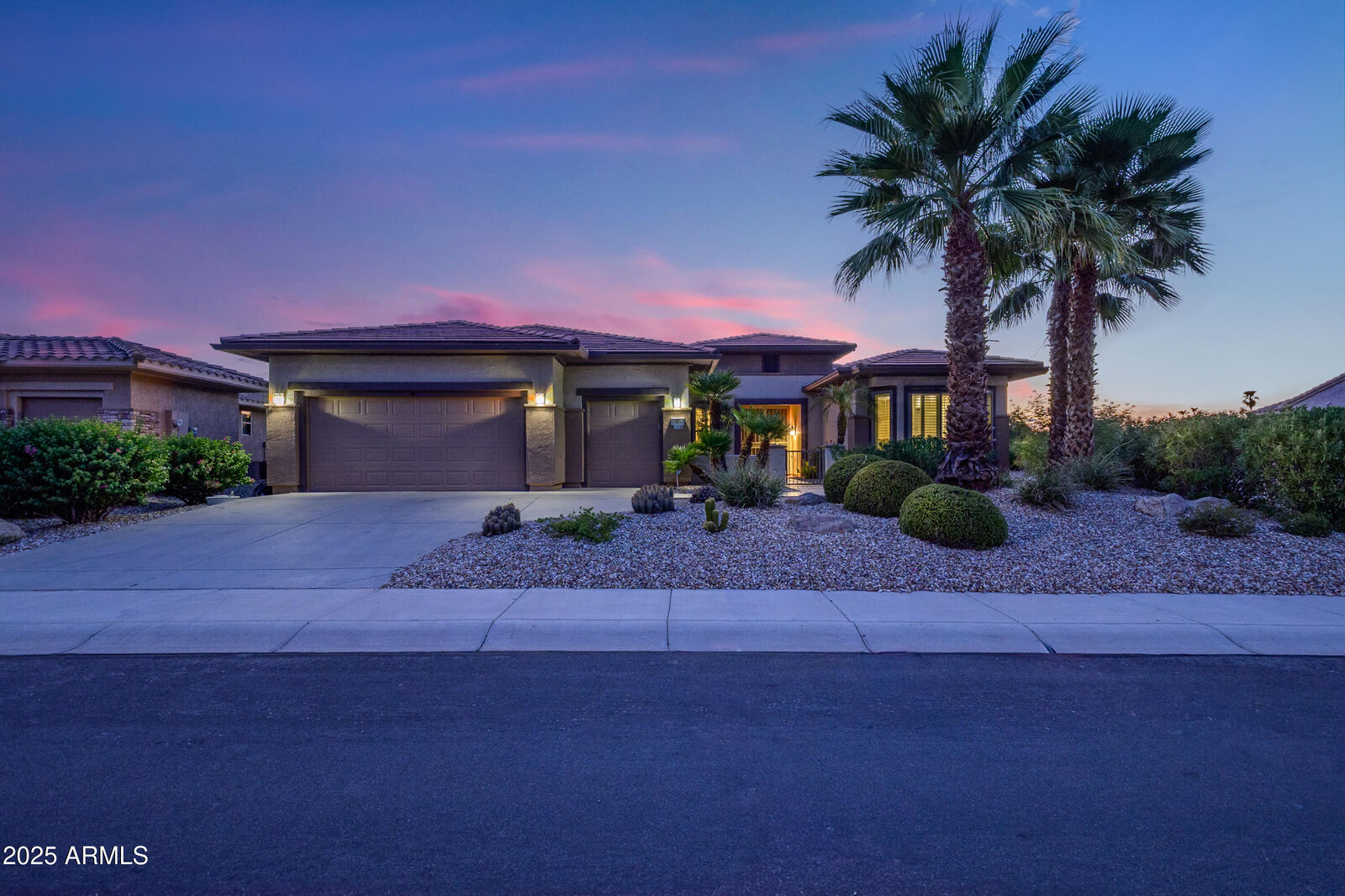 Property Photo: 19854 N Summer Dream Drive AZ 85374