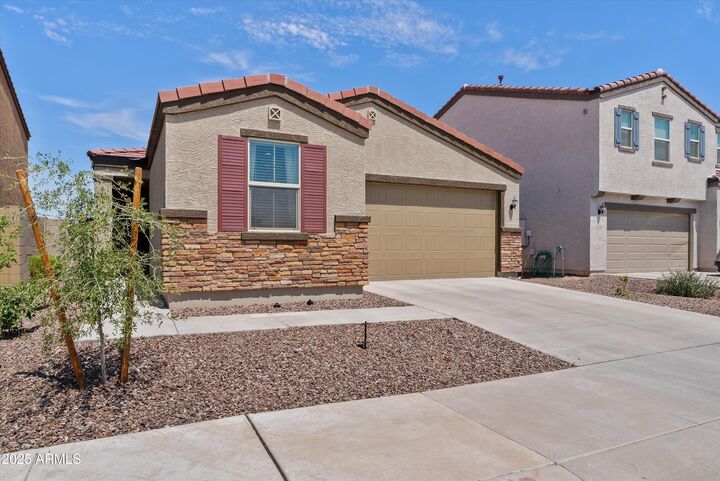 Property Photo: 2612 W Bowker Street AZ 85041