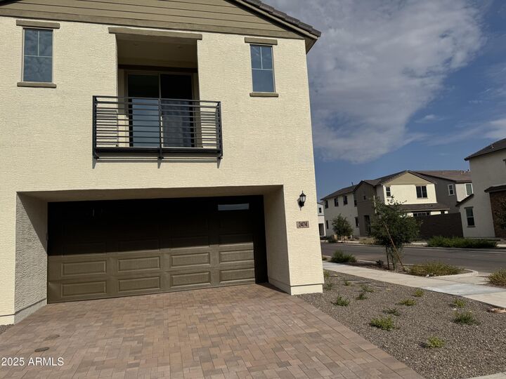 Property Photo: 2474 W Rowel Road AZ 85085