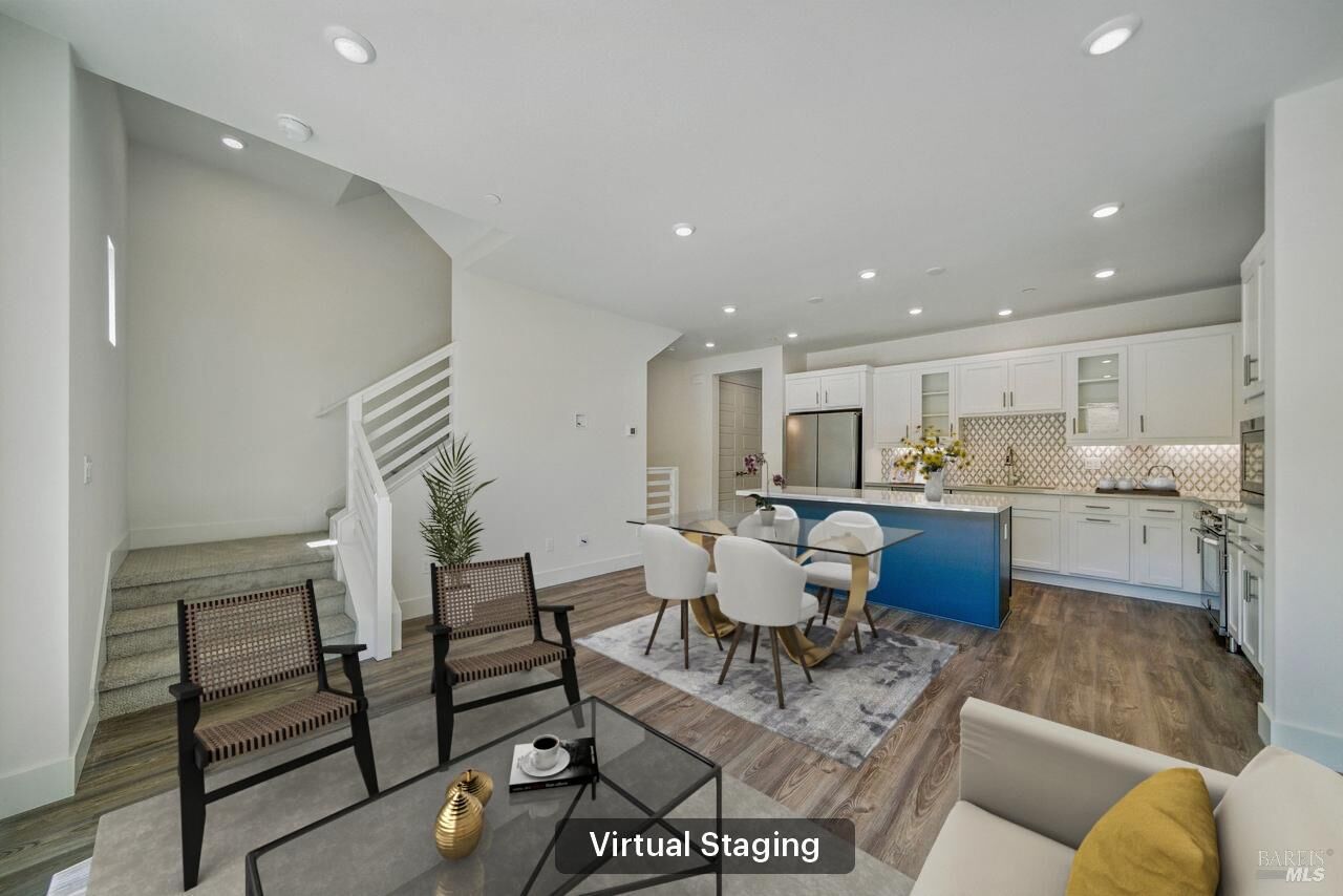 Property Photo:  206 Verandah Avenue  CA 94945 