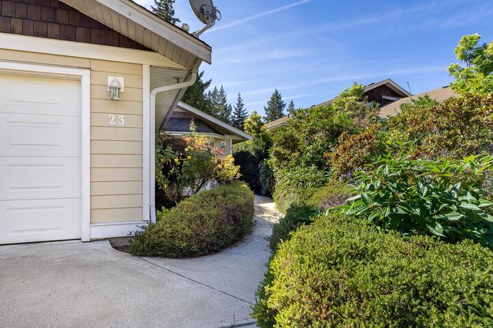 Property Photo: 12710 Lagoon Road 23 BC V0N 2H1