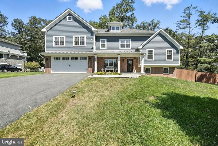 Property Photo: 4014 Wakefield Drive VA 22003