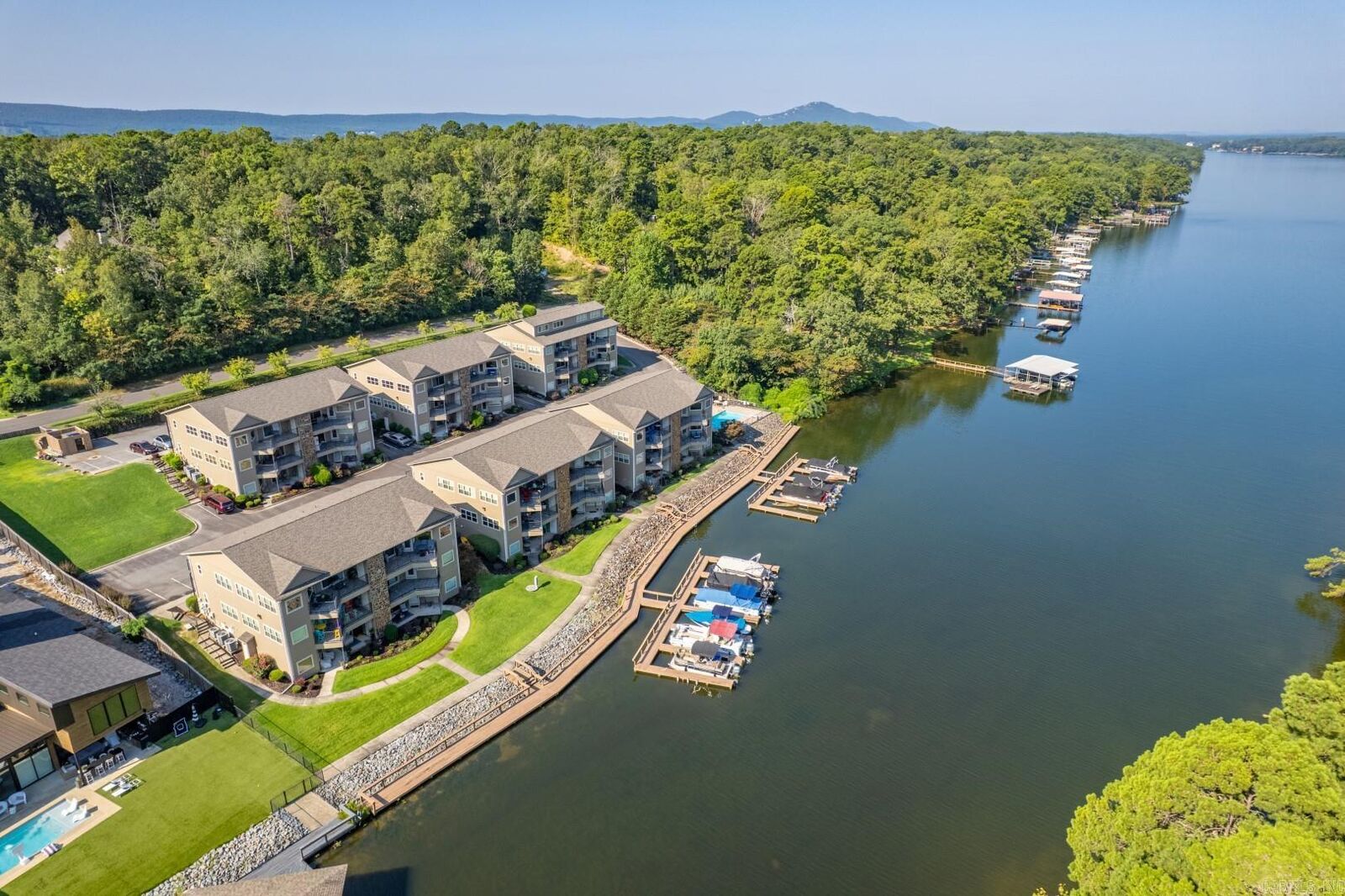 Property Photo: 640 Arkridge Road, Unit K-2 AR 71913
