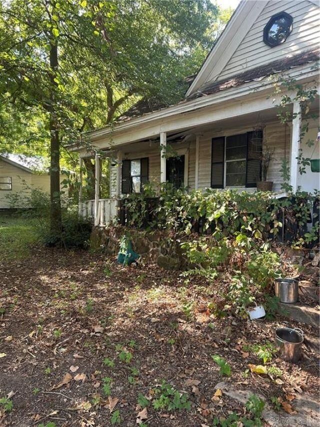 Property Photo: 806 NW 1st St AR 72823