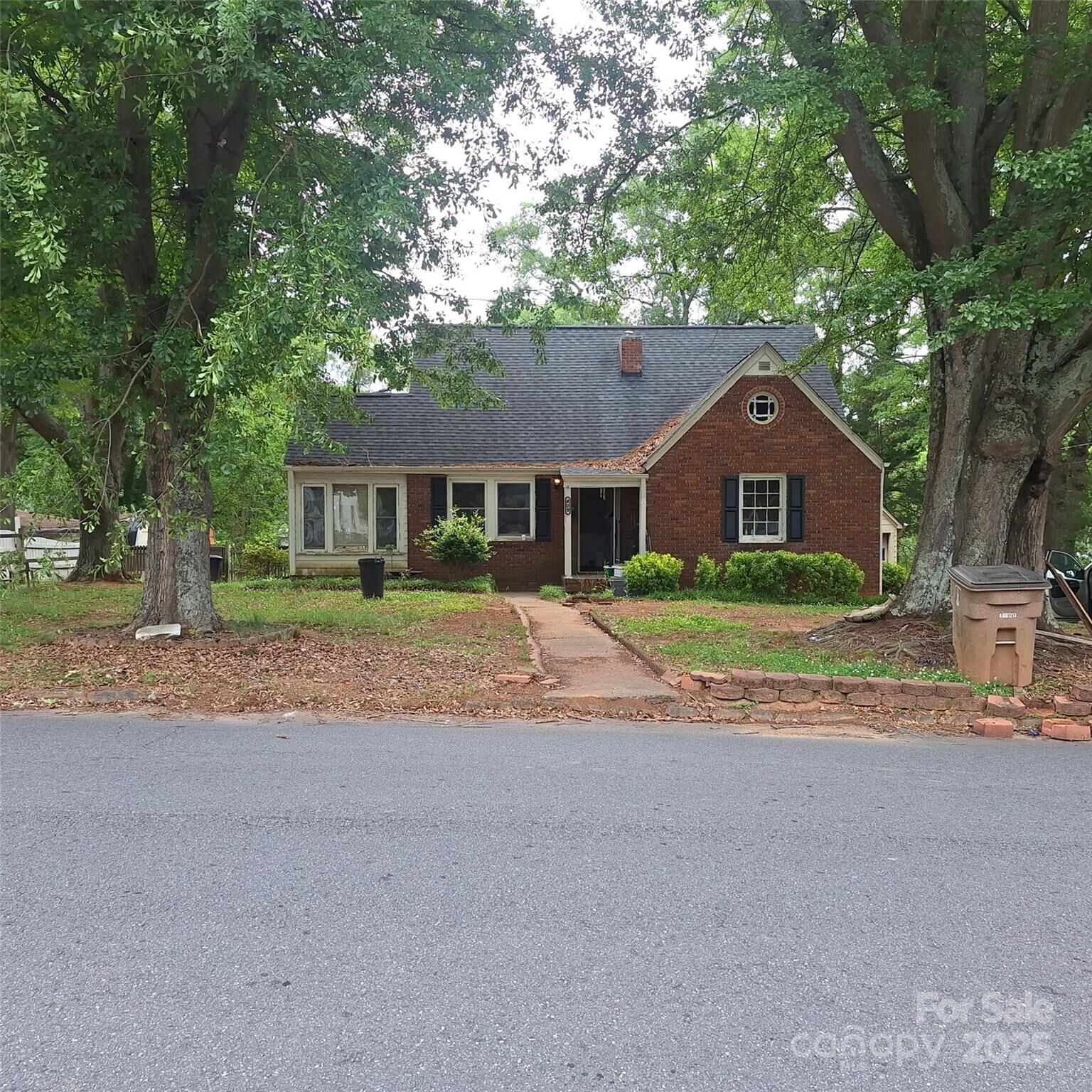 Property Photo: 409 Gold Street NC 28150