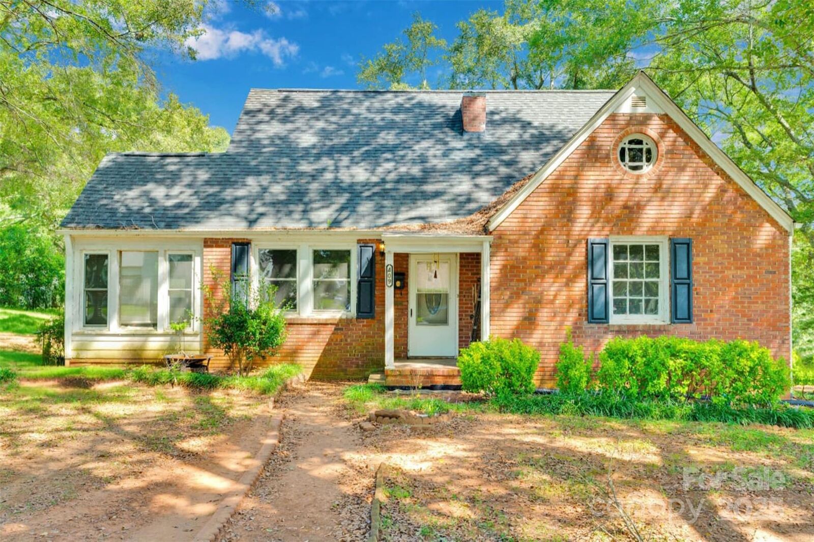 Property Photo: 409 Gold Street NC 28150