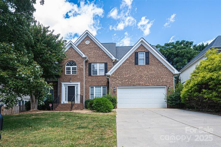 Property Photo: 9705 Tenencia Court NC 28277