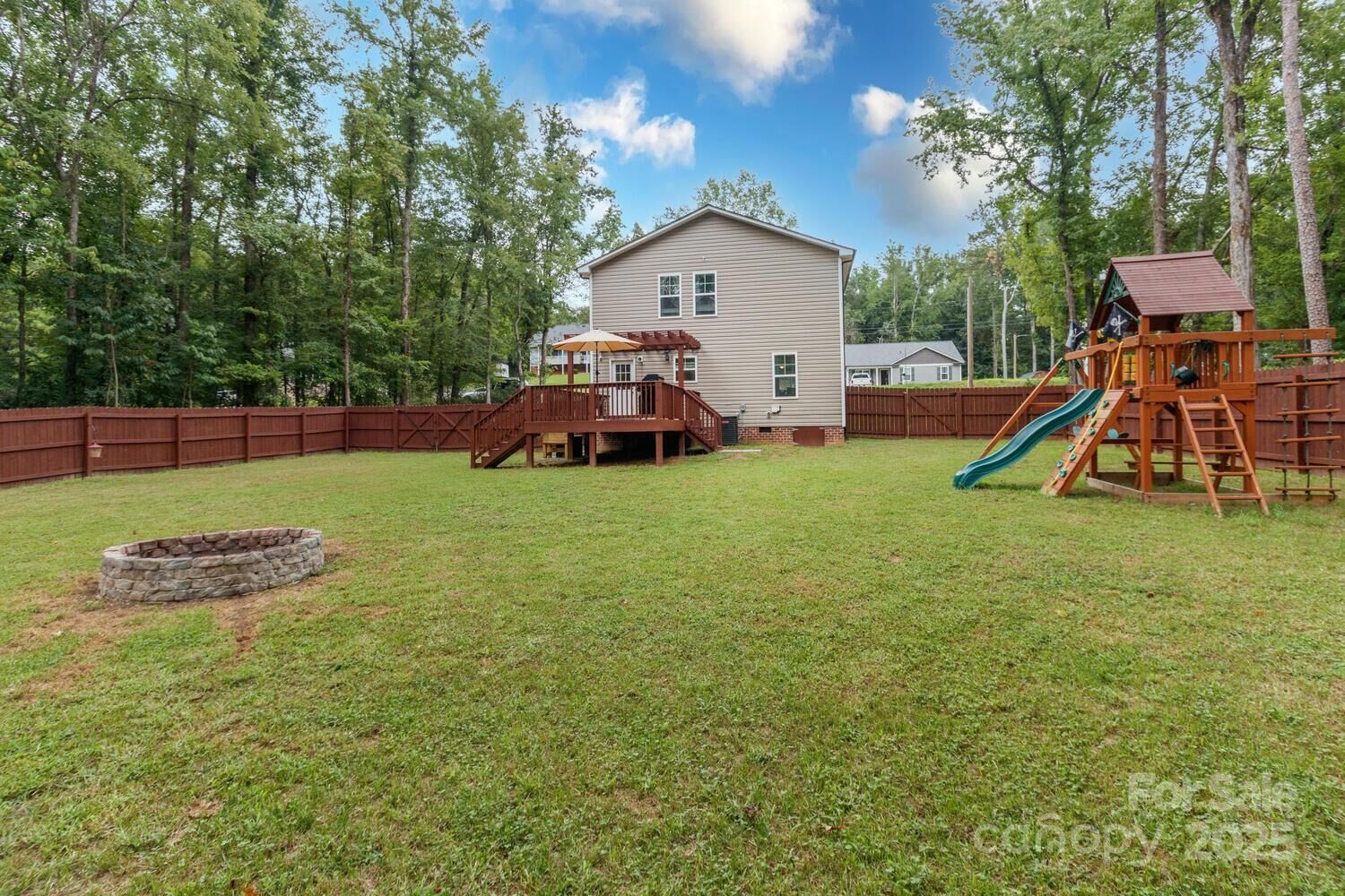 Property Photo:  79 Cumberland Court SW  NC 28025 