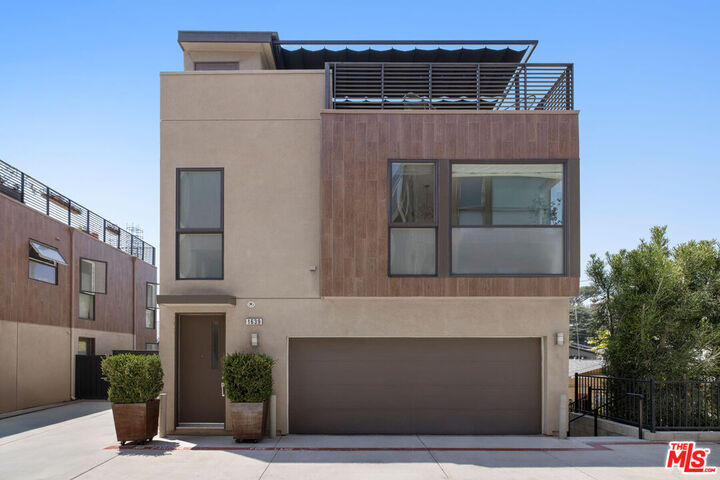 Property Photo:  1639 N Bancroft St  CA 90026 