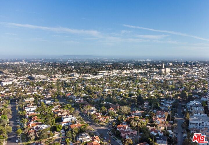 10430 Wilshire Blvd  Los Angeles CA 90024 photo