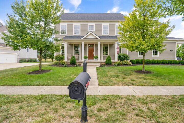 Property Photo: 5834 Vandeleur Place OH 43016