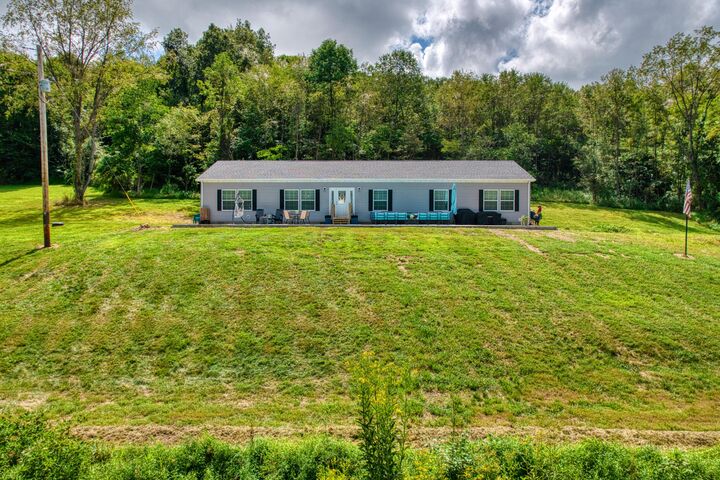 Property Photo:  14600 Hofacker Hill Road  OH 43055 