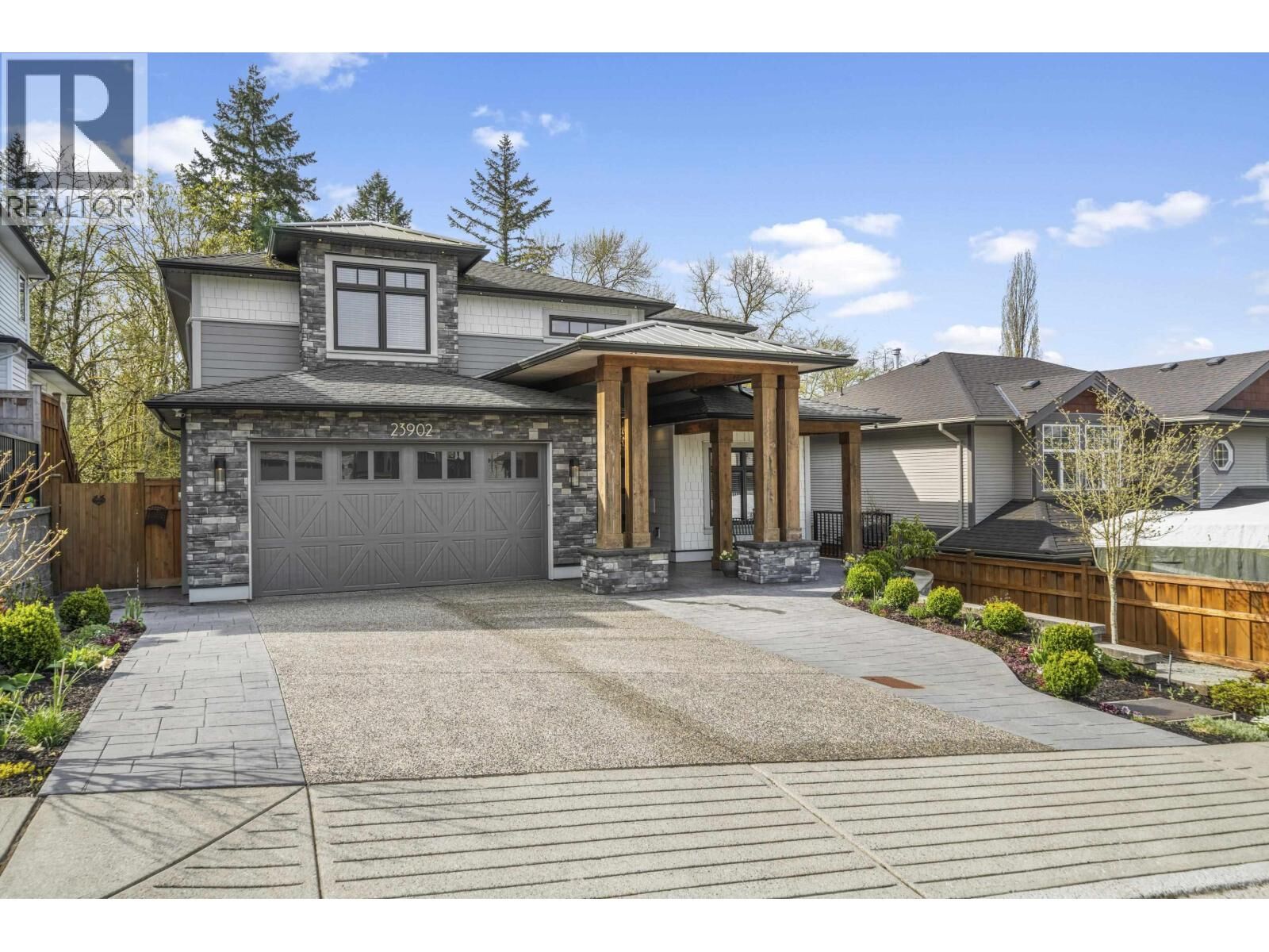 Photo de la propriété: 23902 117B Avenue BC V4R 2V6