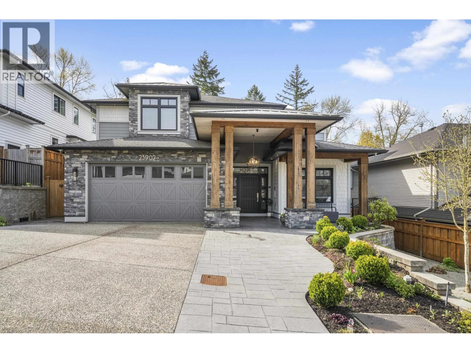 Property Photo: 23902 117B Avenue BC V4R 2V6