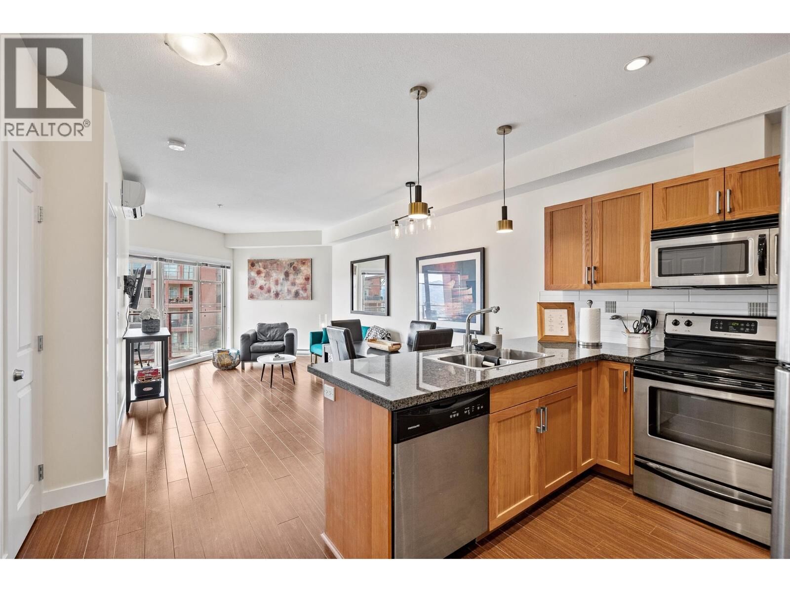 Photo de la propriété: 3211 Skyview Lane 411 BC V4T 1S4