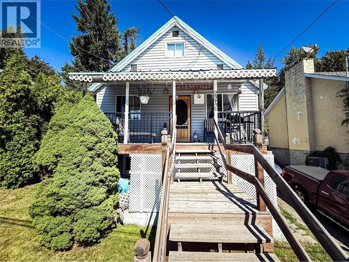 2246 Kootenay Avenue  Rossland BC V0G 1Y0 photo