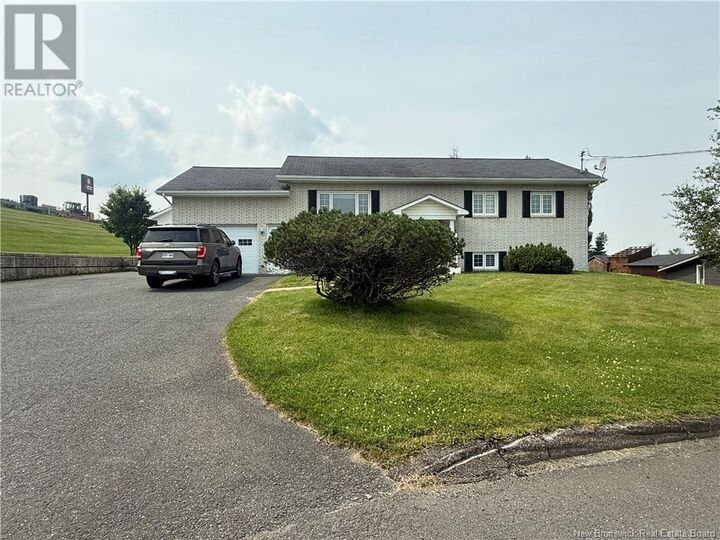 Property Photo:  835 Walker Street  NB E3Z 1A4 