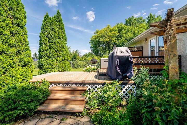 Photo de la propriété:  931 Main Street  MB R5G 1Z9 