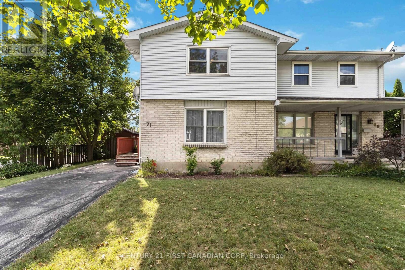 Property Photo:  71 Golfdale Crescent  ON N6C 5P3 