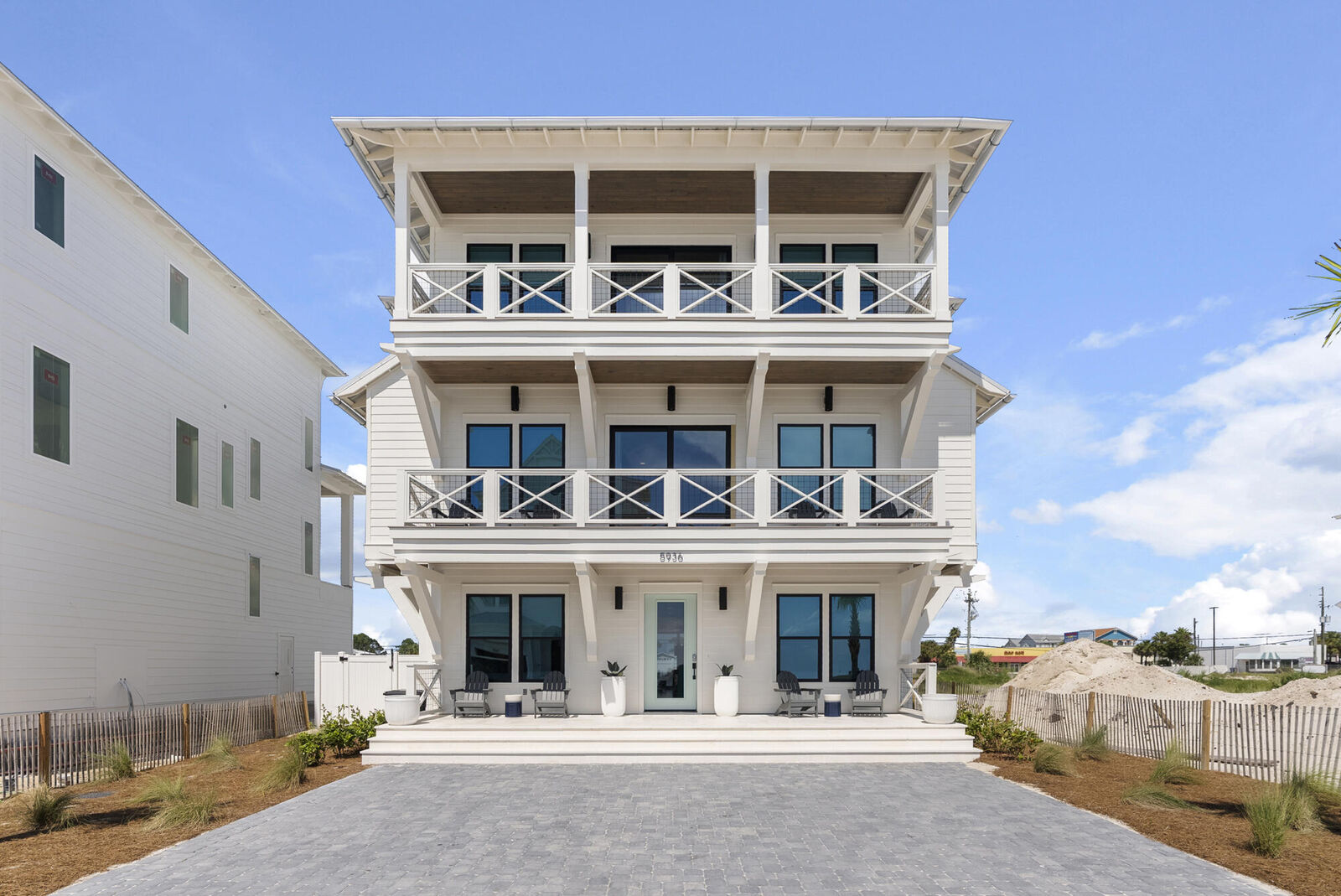Property Photo: 5936 Gulf Drive FL 32408