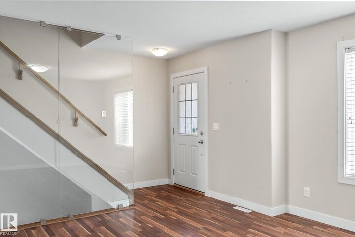 Property Photo: 7289 South Terwillegar Drive NW 24 AB T6R 0N5