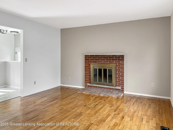 Property Photo: 3424 S Catherine Street MI 48911