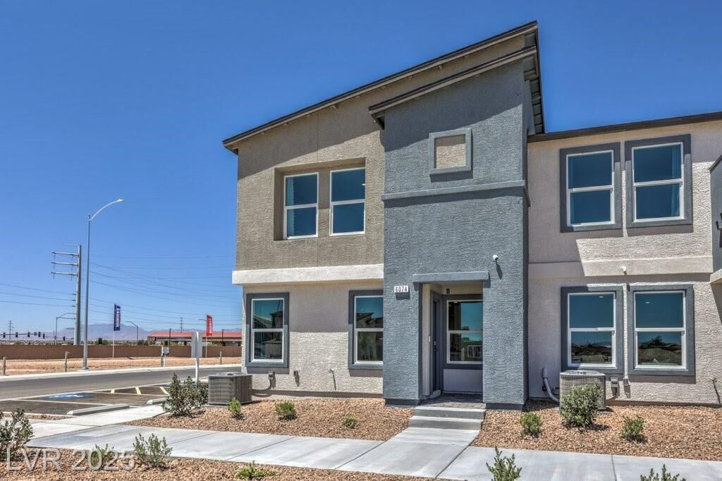 Property Photo: 6181 Musas Garden Street 232 NV 89081