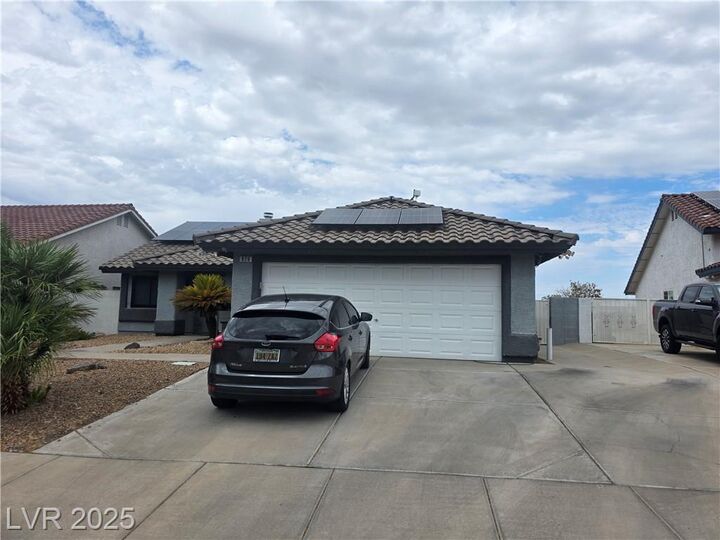 Property Photo: 826 Manor Shores Road NV 89002