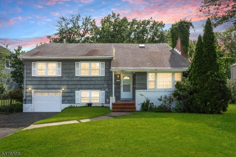 Property Photo: 125 Westfield Rd NJ 07023