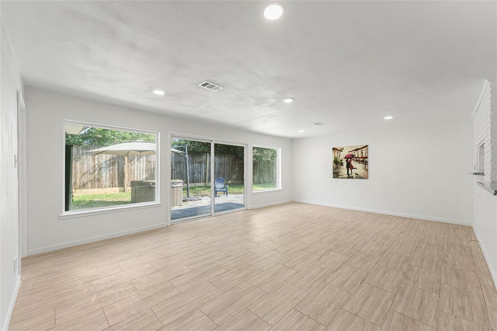 Property Photo:  5010 W 43rd Street  TX 77092 