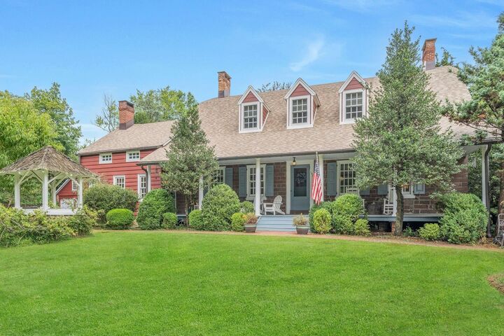 Property Photo: 142 Pascack Rd NJ 07656