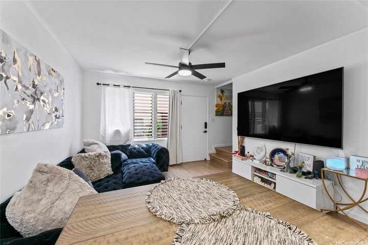 Property Photo:  98-1280 Hoohiki Place 86  HI 96782 
