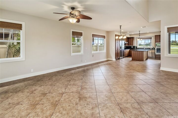 Property Photo: 91-1219 Kuanoo Street HI 96706