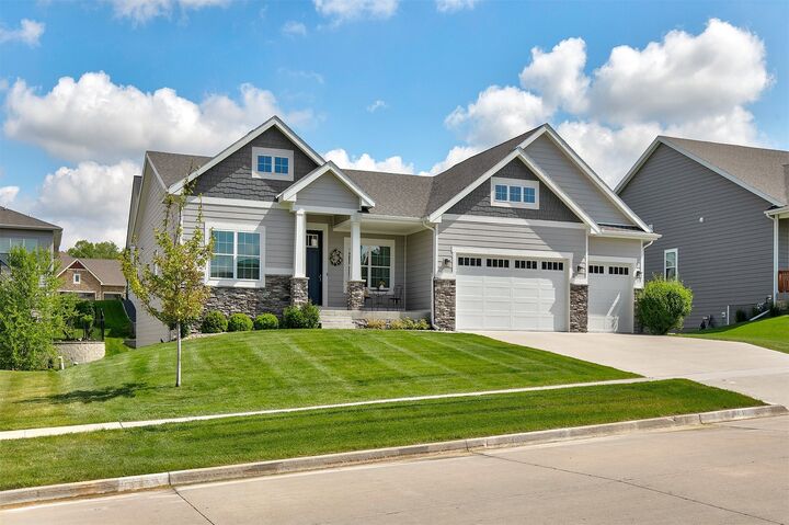 6171 Acadia Drive  West Des Moines IA 50266 photo