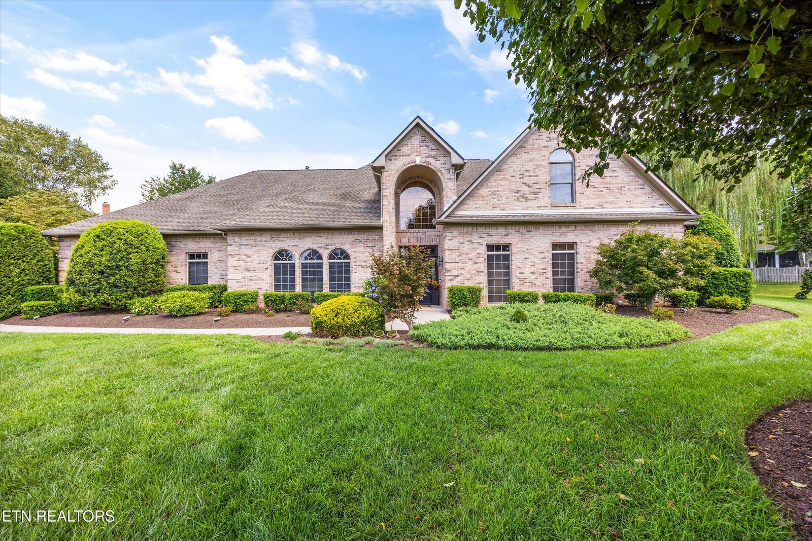 Property Photo:  821 McGuffeys Drive  TN 37934 