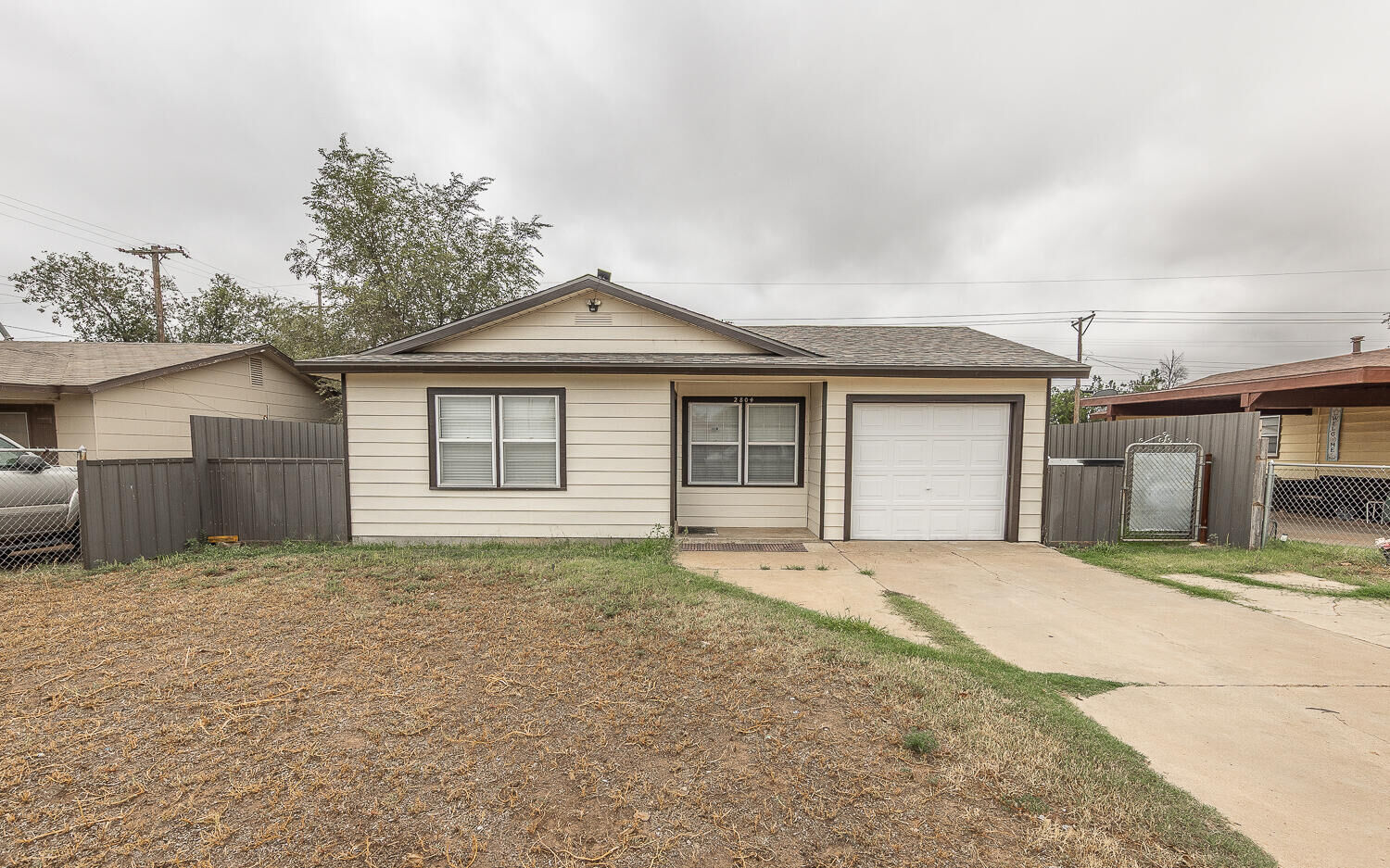 Property Photo: 2804 E 30th Street TX 79404