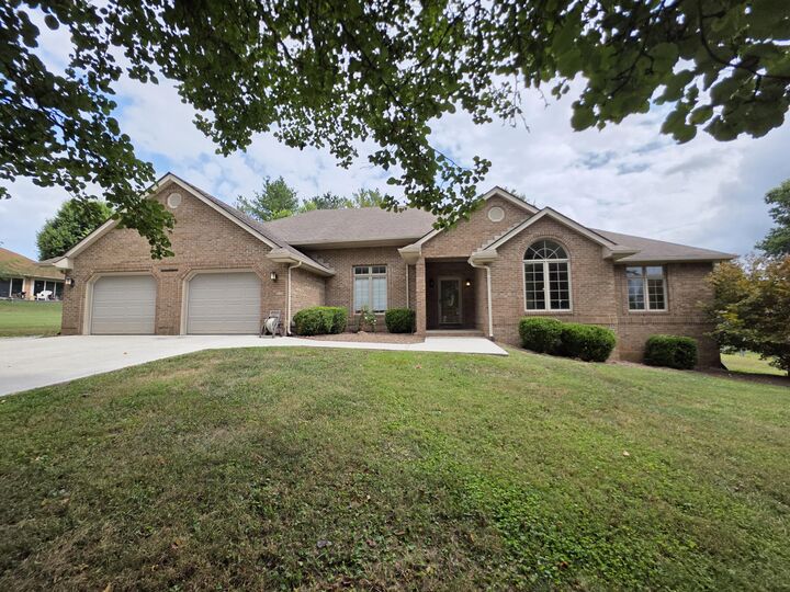 Property Photo:  42 Ironwood Drive  KY 42503 