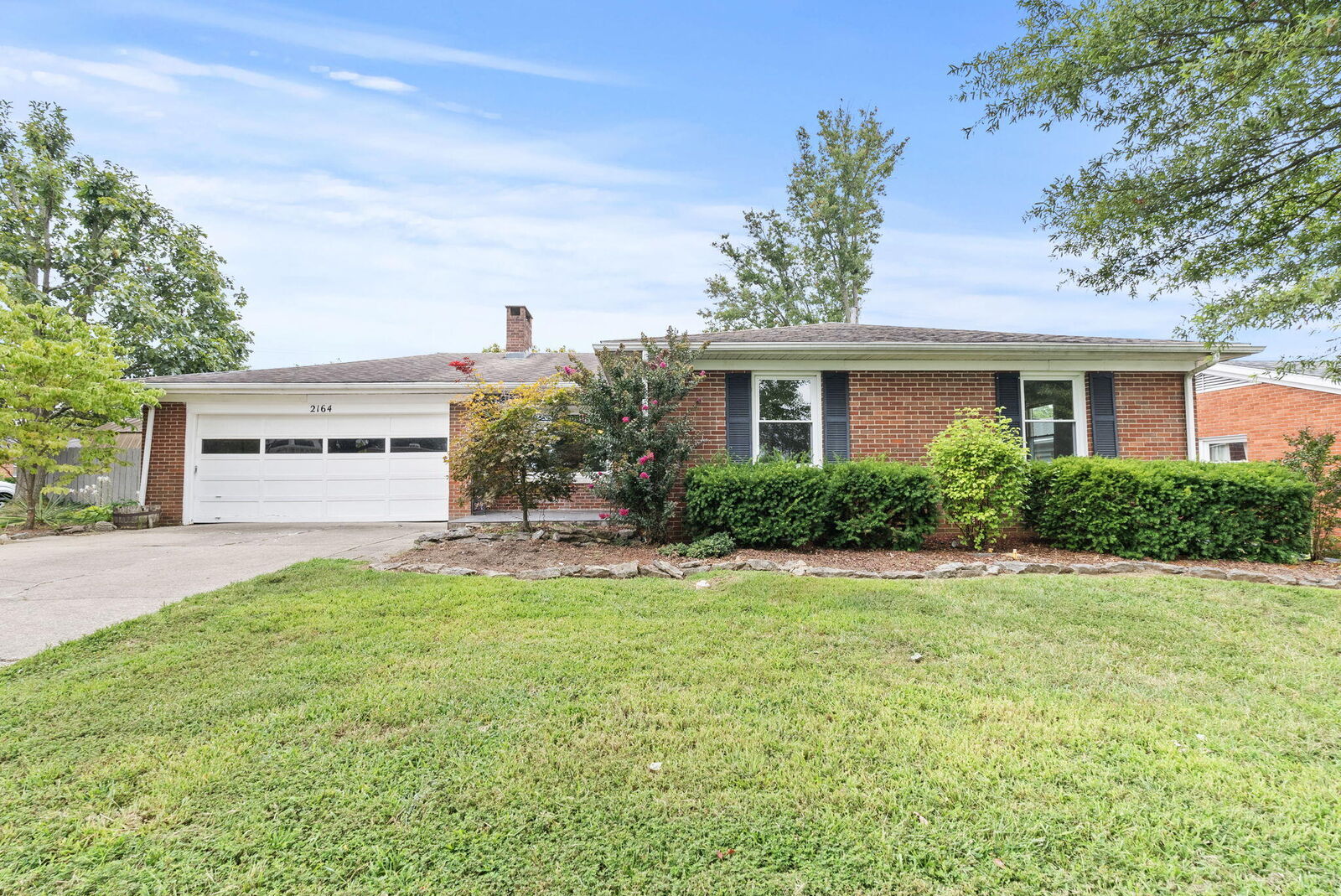 Property Photo:  2164 Garden Springs Drive  KY 40504 