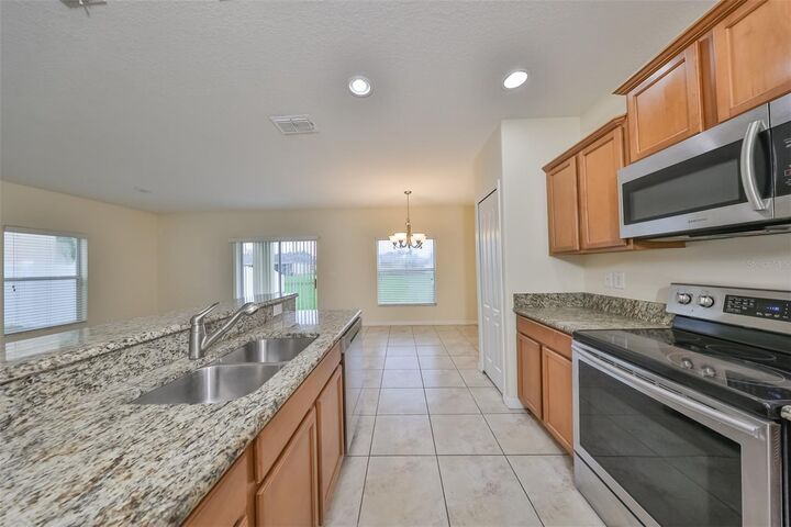 Property Photo:  510 Laguna Mill Drive  FL 33570 